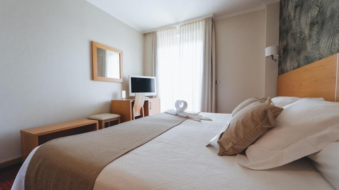 Hotel Peregrina Sanxenxo Buitenkant foto